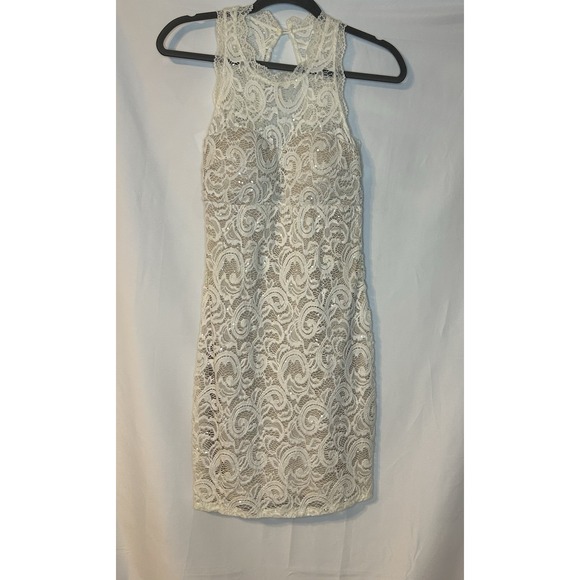Sequin Hearts Dresses & Skirts - Sequin Hearts Cream Lace Sequin Homecoming‎ Wedding Mini Dress Size 5 Stretchy